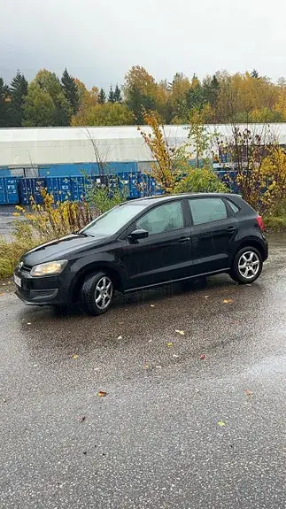 Volkswagen Polo 2011 photo 4