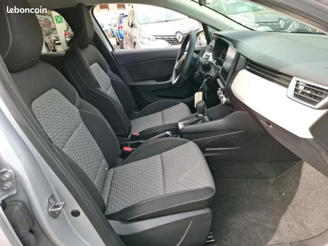 Renault Clio 2023 photo 5