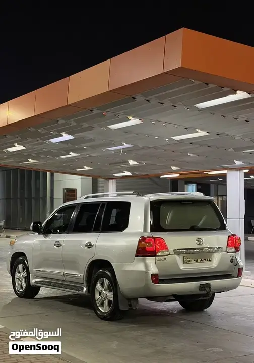 Toyota Land Cruiser 2011 photo 5