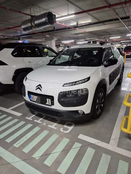 Citroen C4 Cactus 2015 photo 2