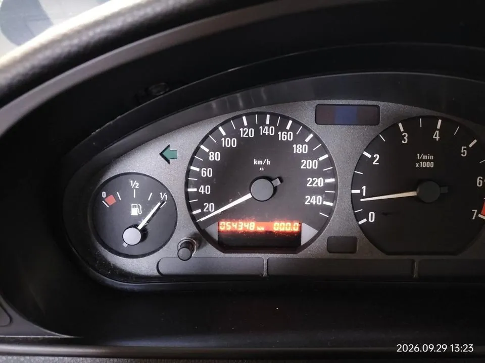 BMW 318Ti