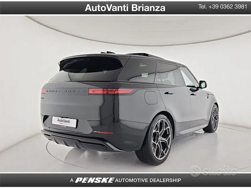 Land Rover Range Rover Sport 2024 photo 5