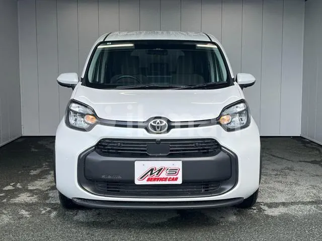 Toyota Sienta 2025 photo 5