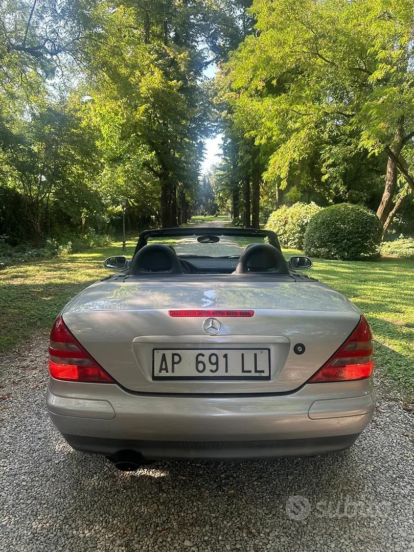 Mercedes-Benz Slk 200