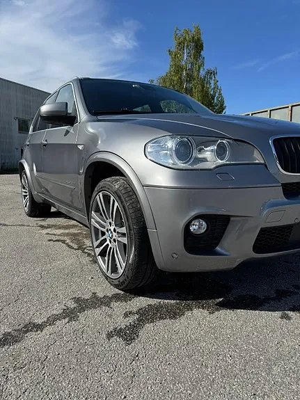 BMW X5 2011 photo 4