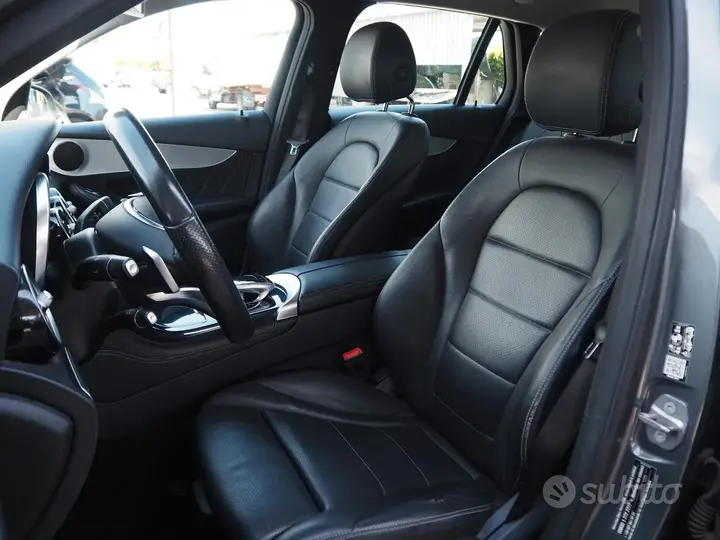 Mercedes-Benz Glc 2018 photo 5