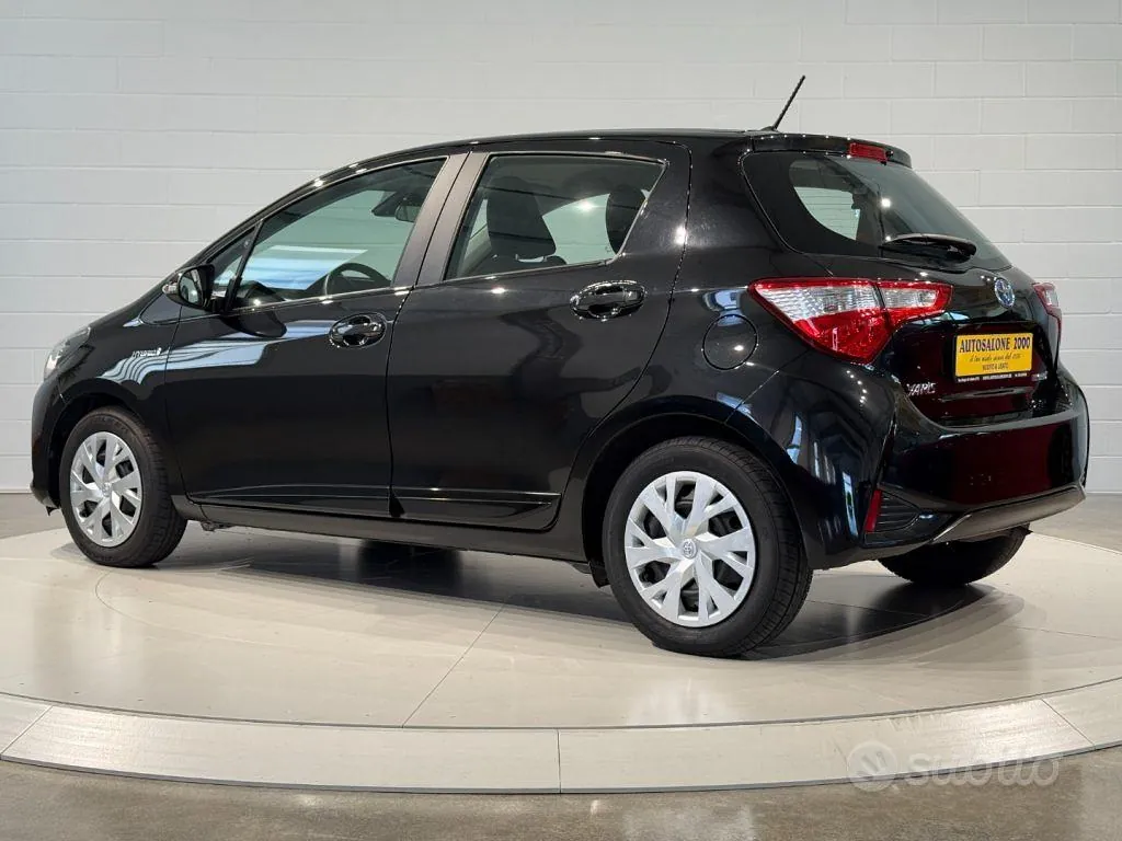Toyota Yaris 2019 photo 3
