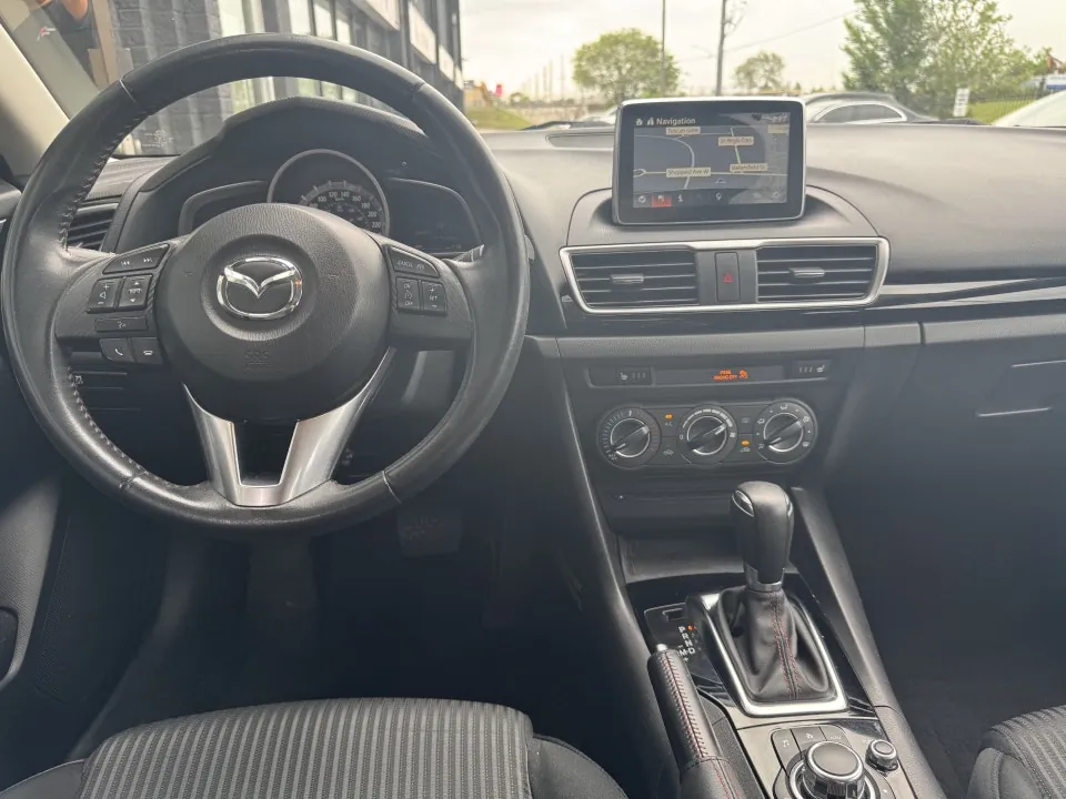 Mazda Mazda3 2015 photo 4