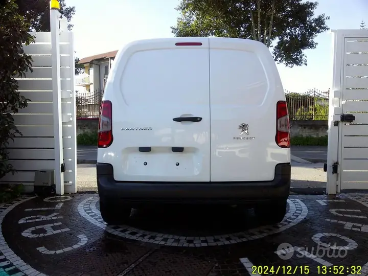 Peugeot Partner 2020 photo 5