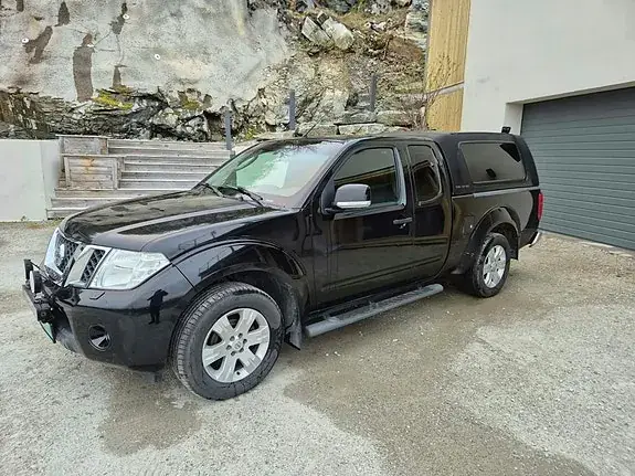 Nissan Navara 2011 photo 3
