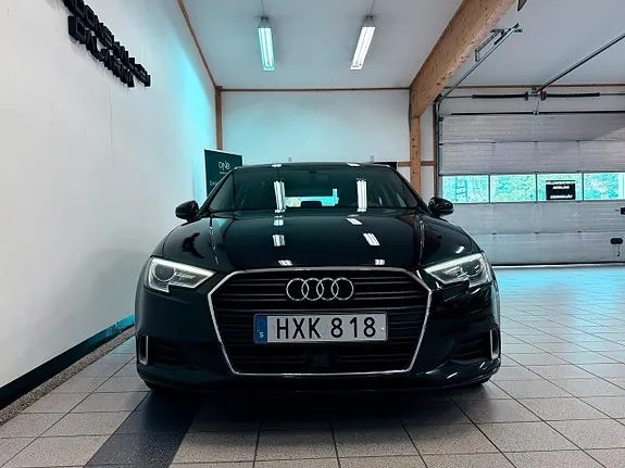 Audi A3 2019 photo 2