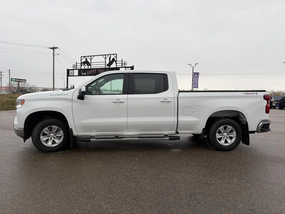 Chevrolet Silverado 1500 2024 photo 3