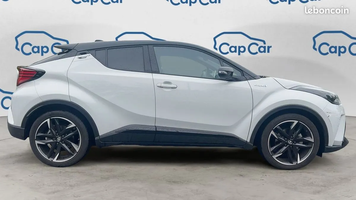 Toyota C-Hr 2021 photo 4