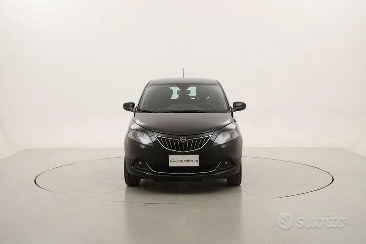Lancia Ypsilon 2023 photo 2