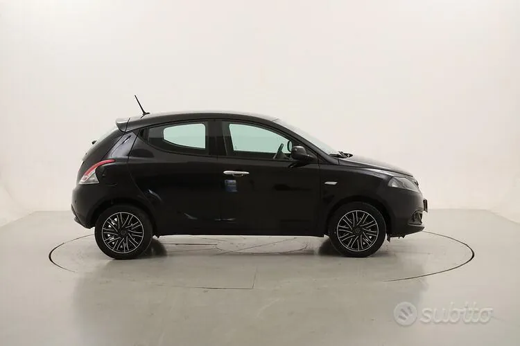 Lancia Ypsilon 2023 photo 3