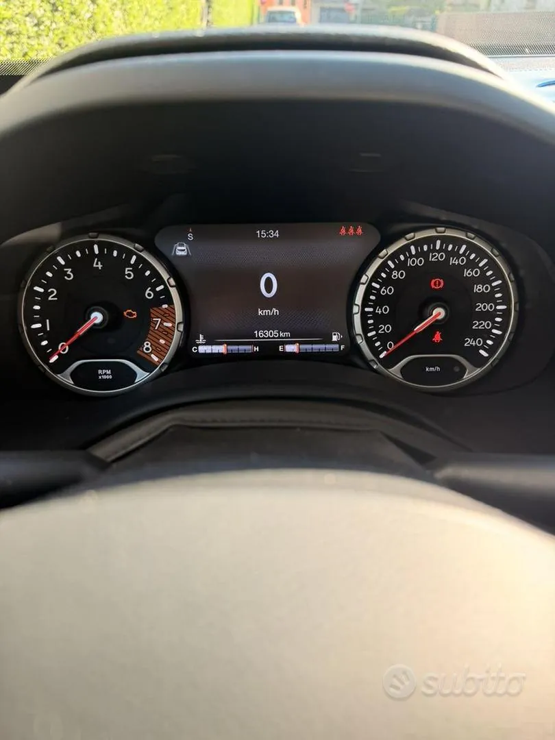 Jeep Renegade 2025 photo 4