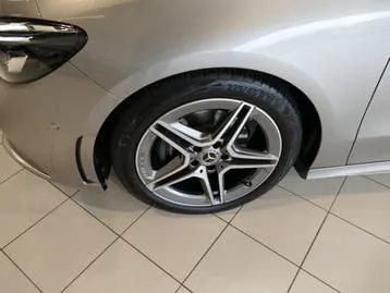 Mercedes-Benz B-Class 2020 photo 2