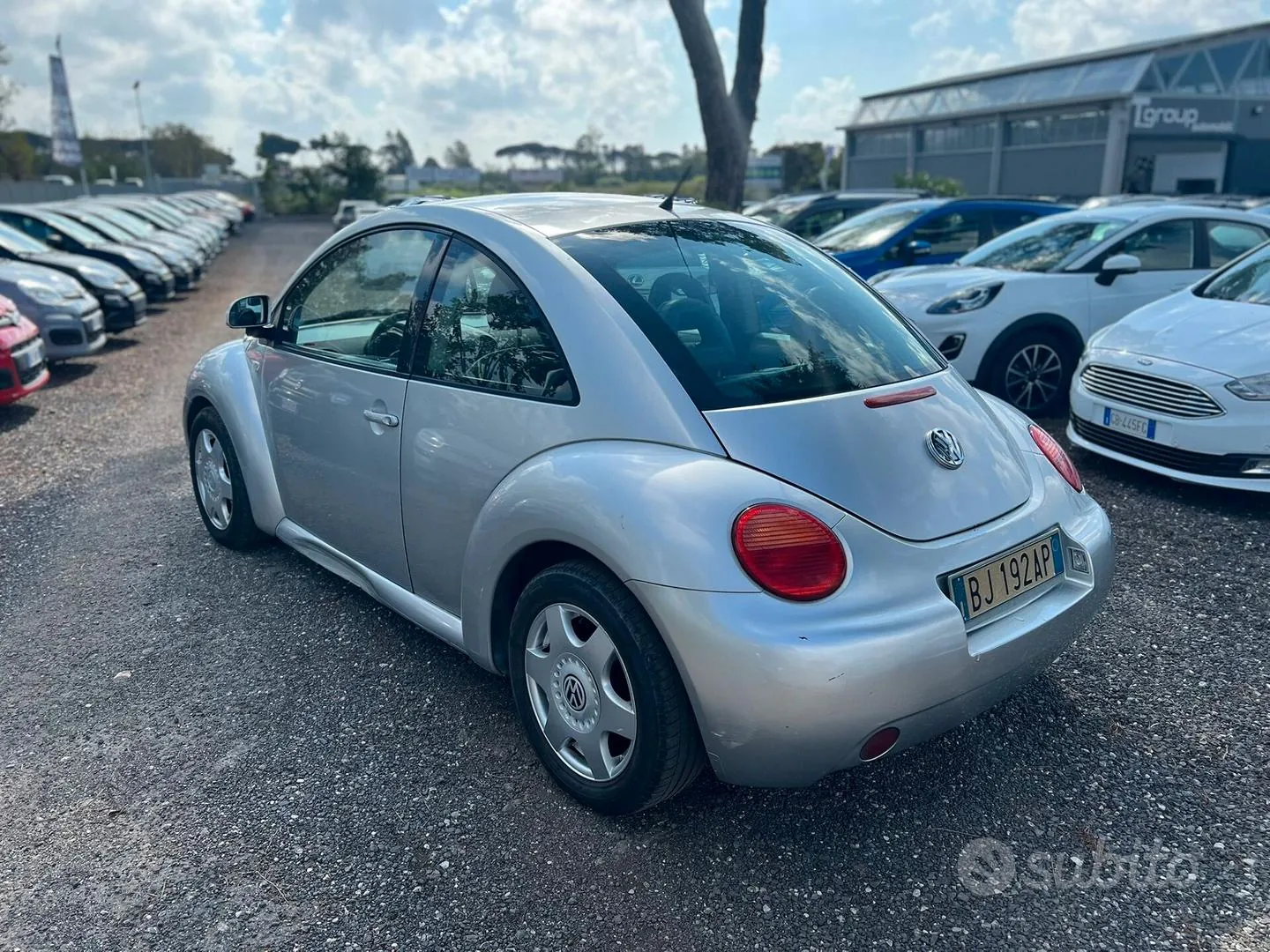 Volkswagen New Beetle 2000 photo 5