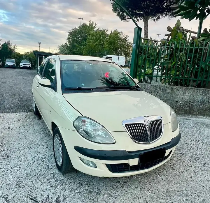 Lancia Ypsilon 2005 photo 3