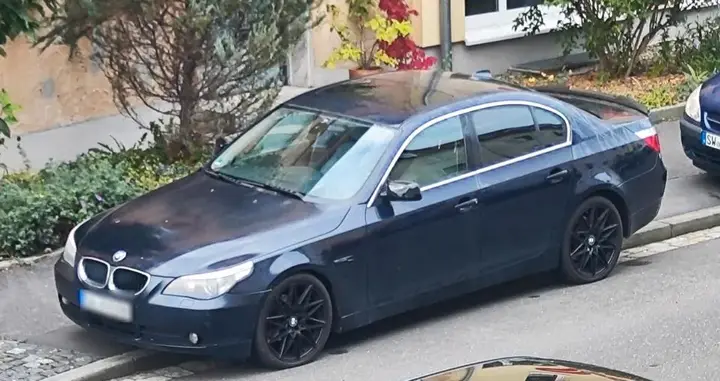 BMW 520I E60