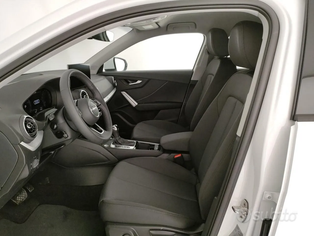 Audi Q2 2024 photo 5