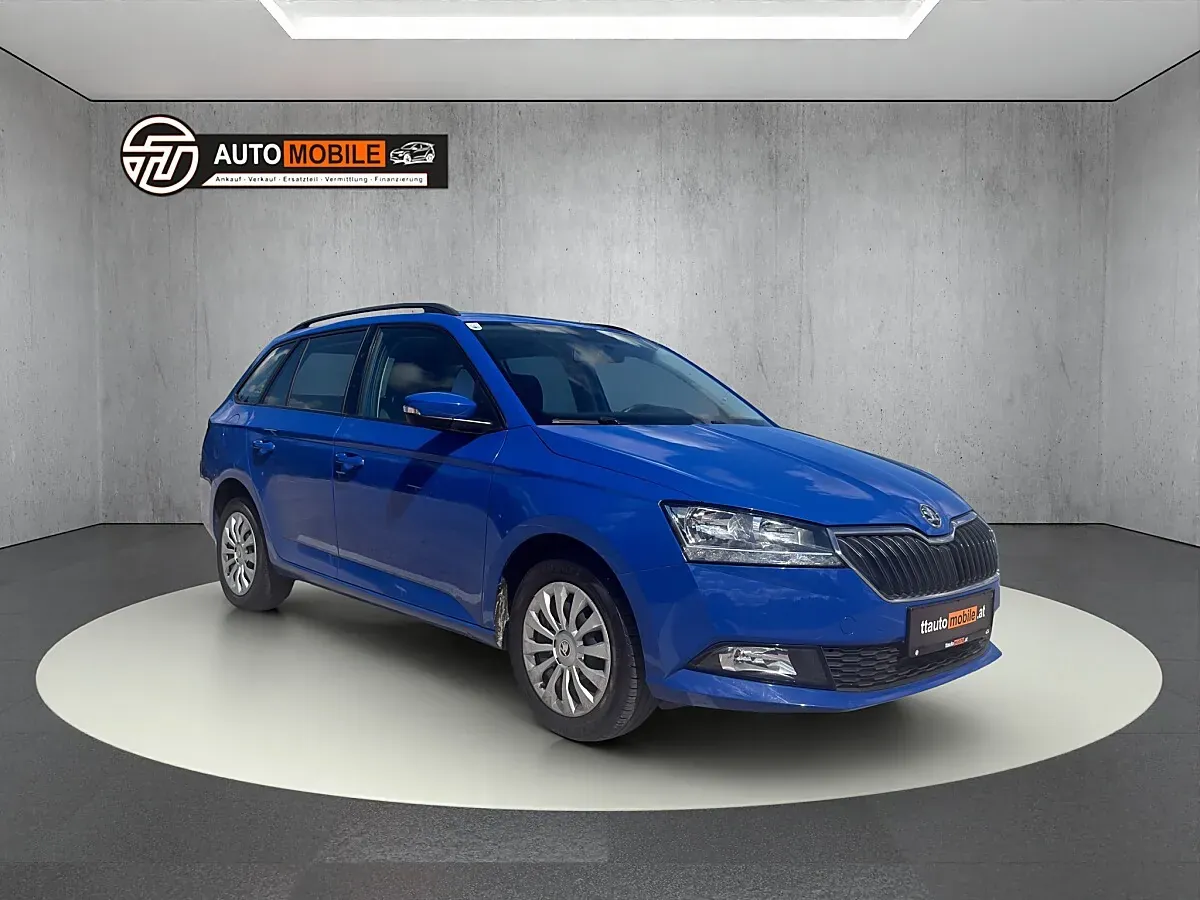 Skoda Fabia 2021 photo 3