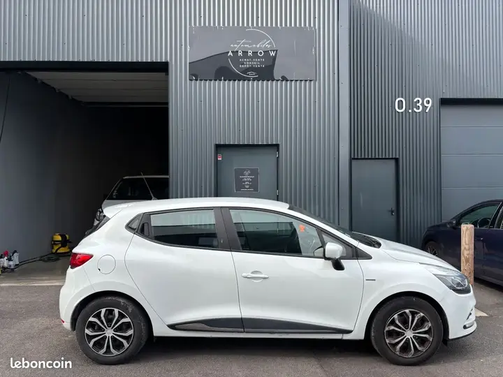 Renault Clio 2019 photo 4