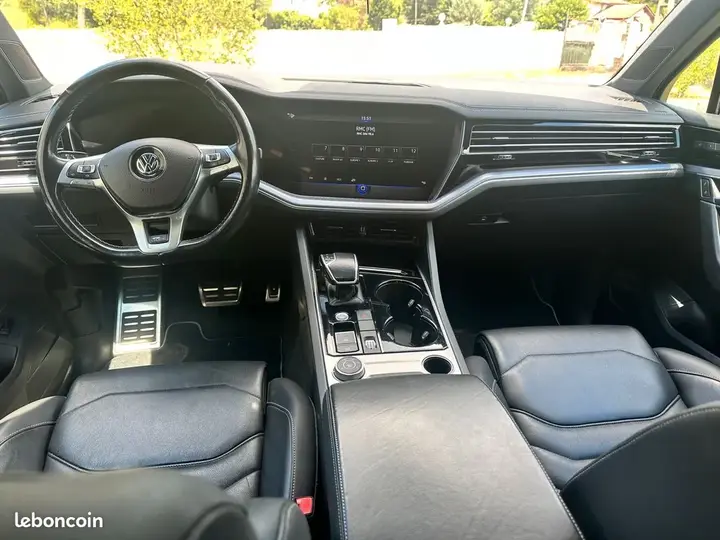 Volkswagen Touareg 2020 photo 4