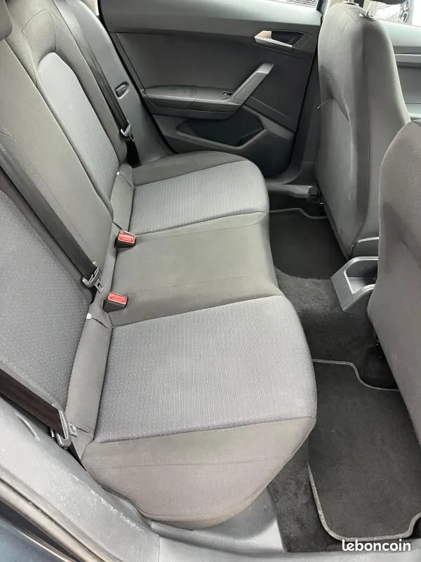Seat Arona 2023 photo 5