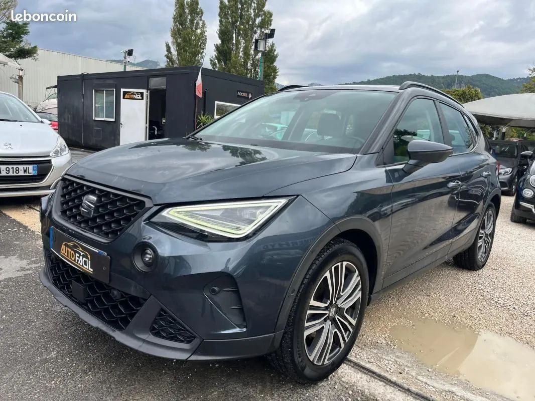 Seat Arona