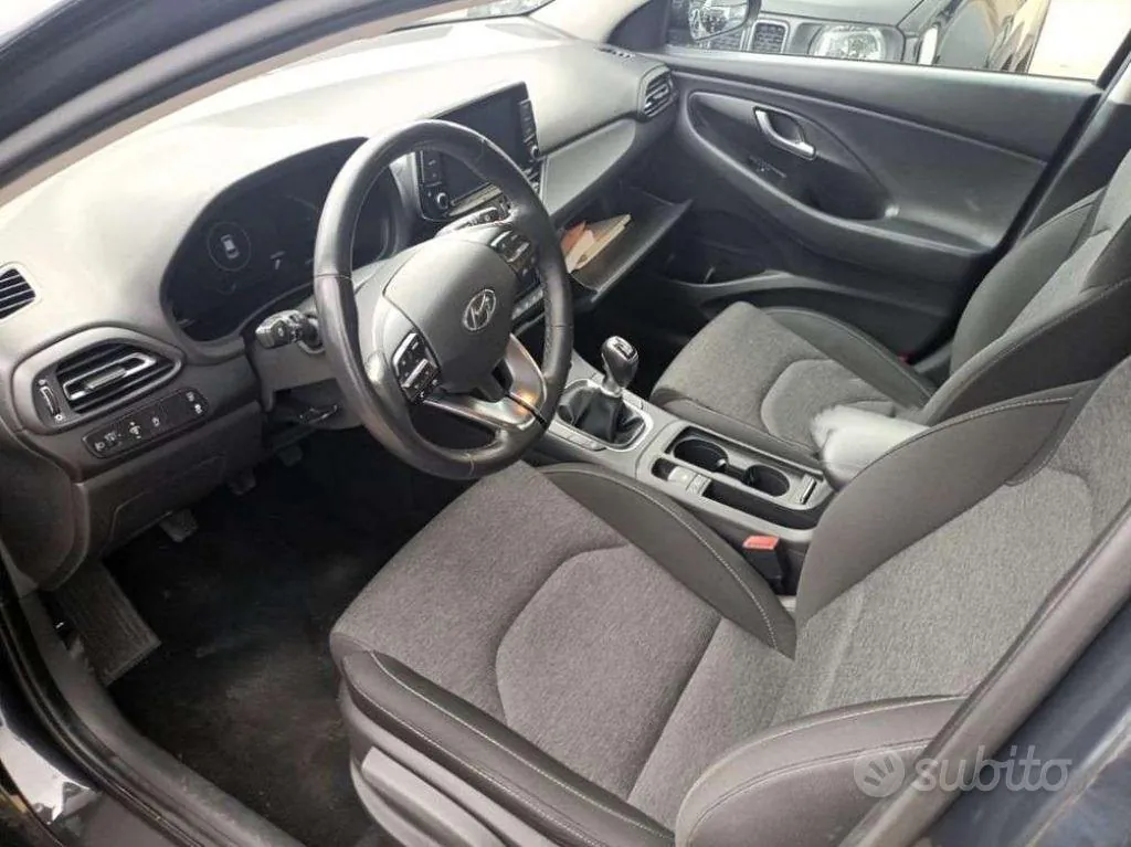 Hyundai I30 2023 photo 3