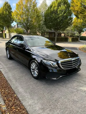 Mercedes-Benz E 220