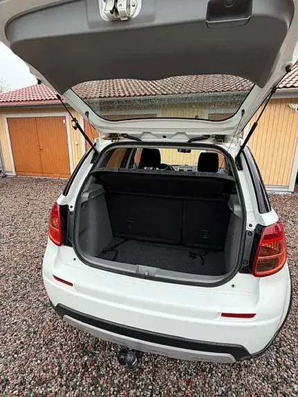 Suzuki Sx4 2011 photo 3