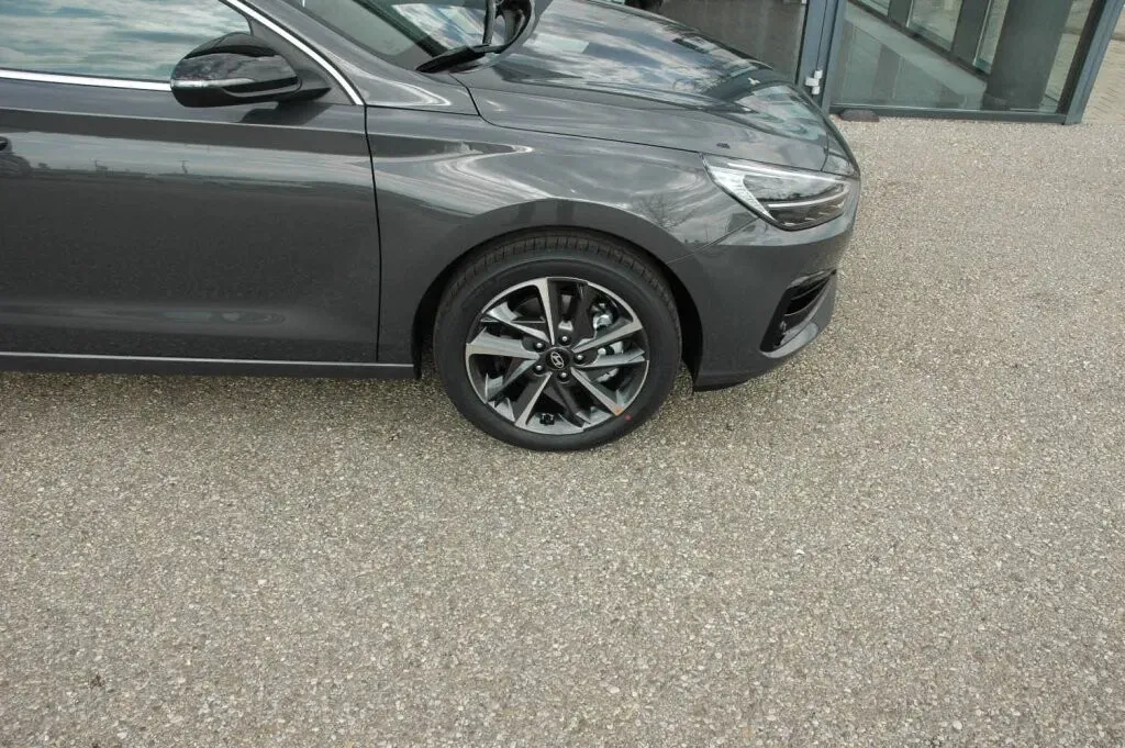 Hyundai I30 photo 2