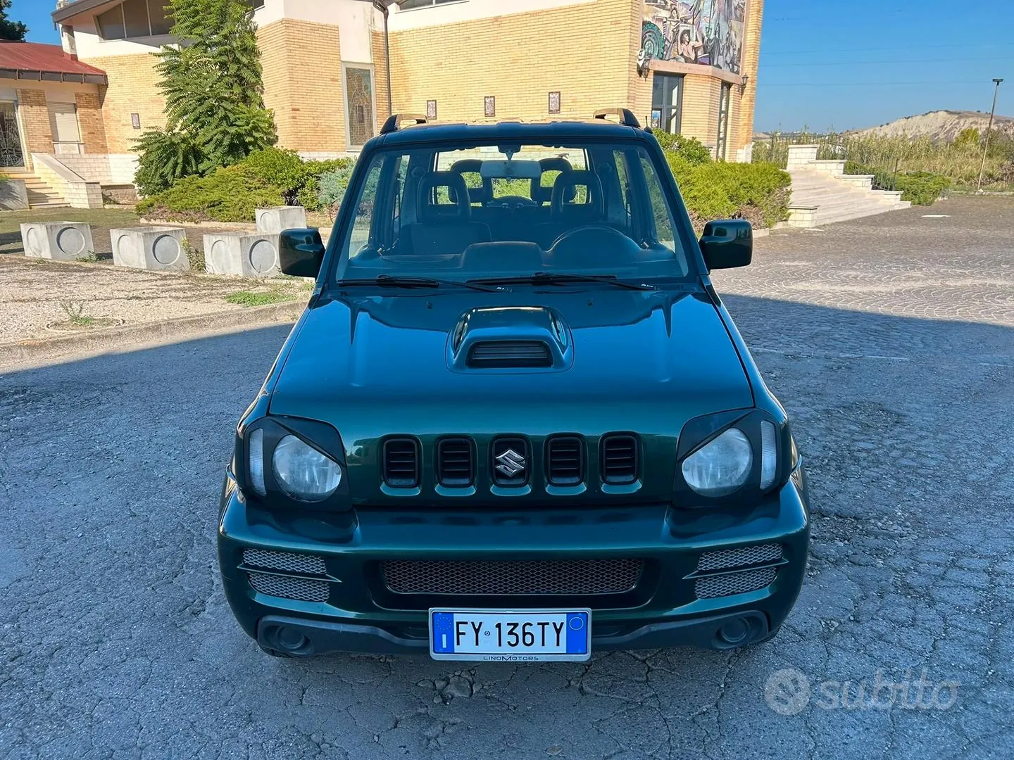 Suzuki Jimny 2008 photo 2