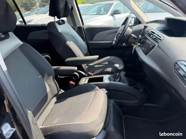 Citroen C4 2015 photo 5