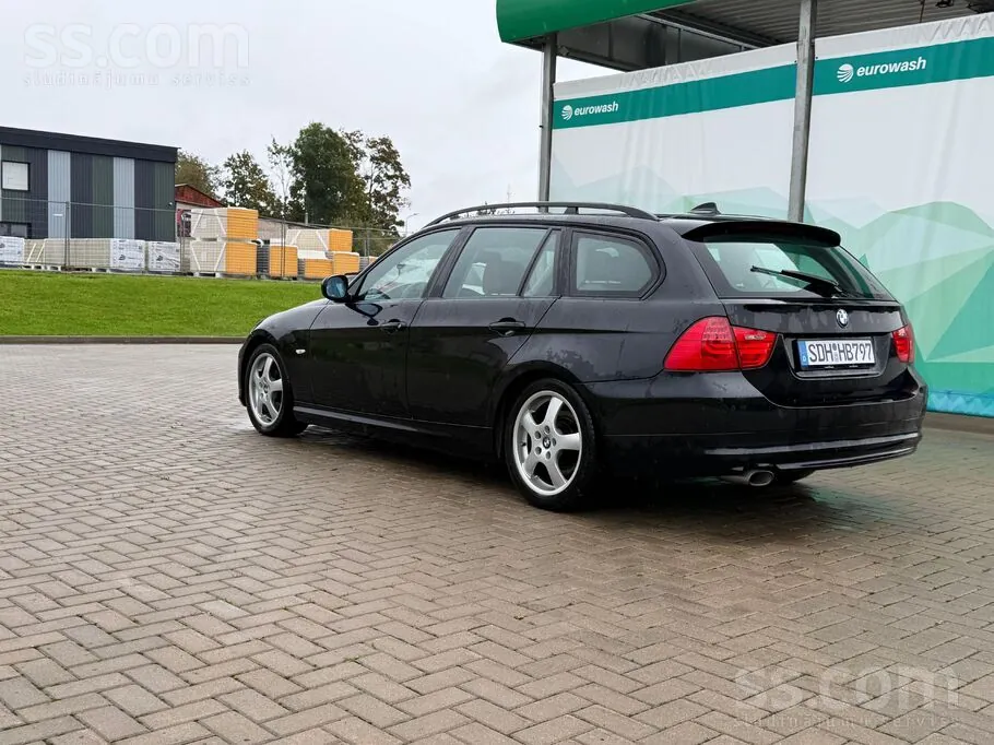BMW 320 2008 photo 4
