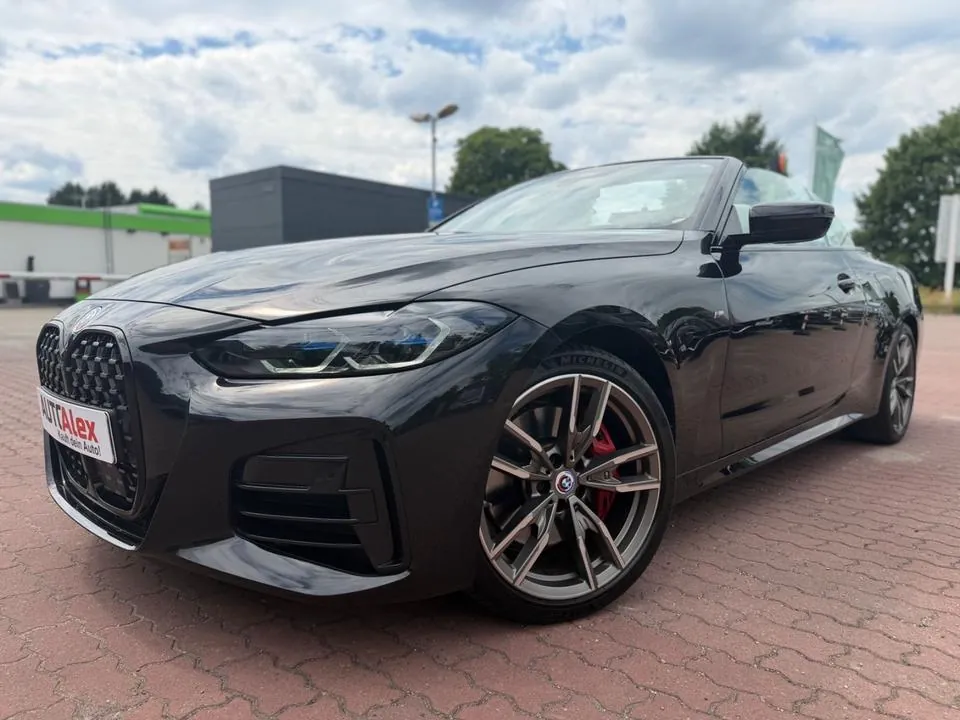 BMW M440I