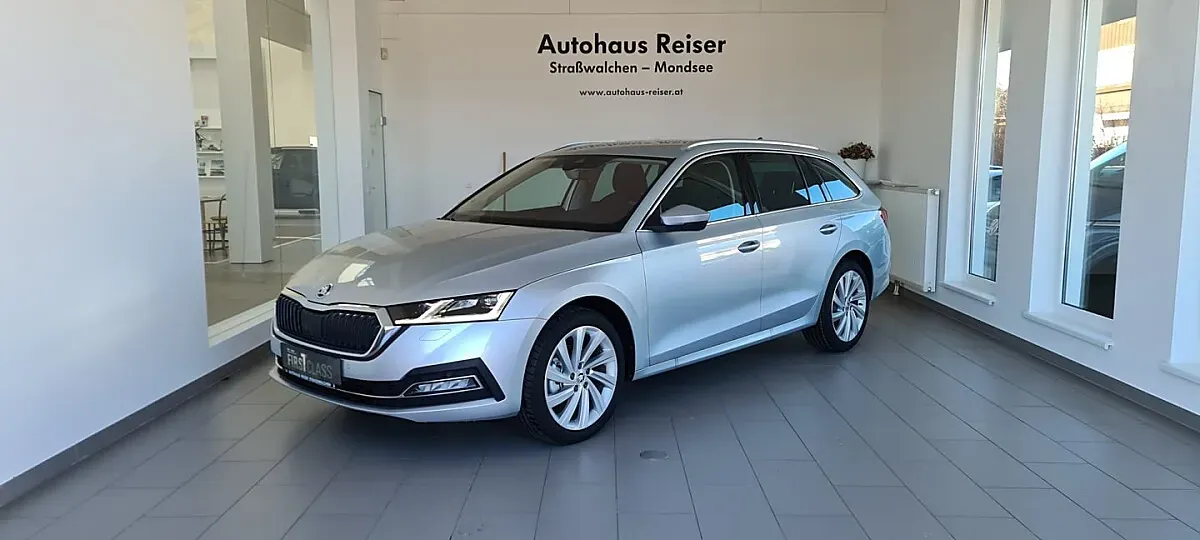 Skoda Octavia 2024 photo 2