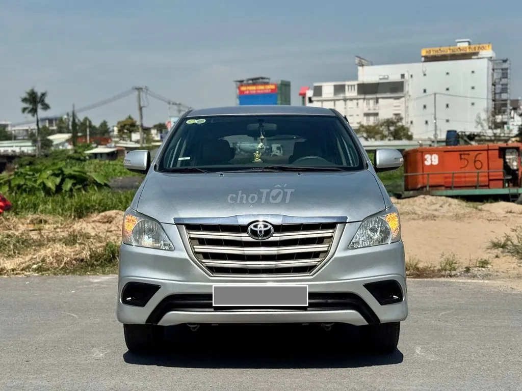 Toyota Innova 2016 photo 2