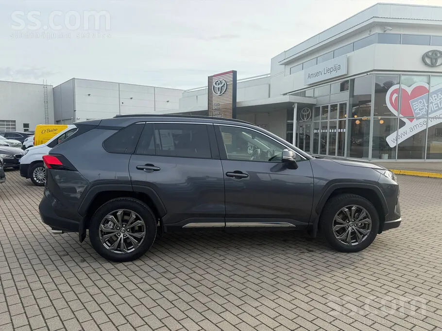 Toyota Rav4 2024 photo 5