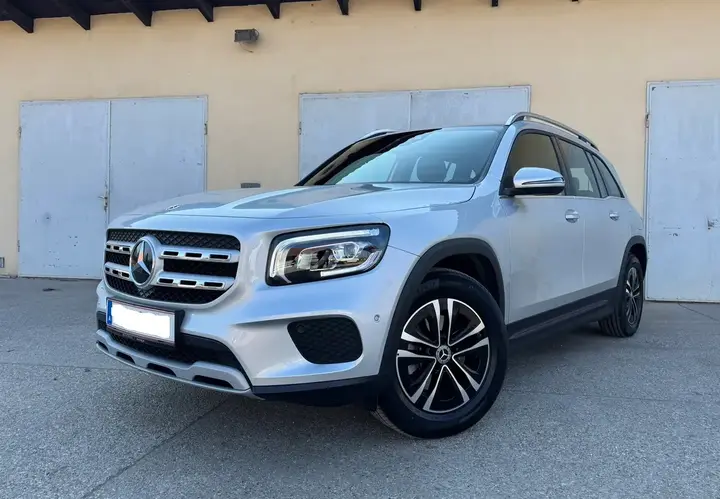 Mercedes-Benz Glb