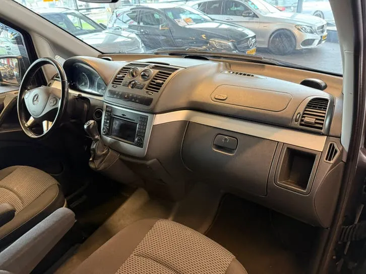 Mercedes-Benz Vito 2013 photo 2