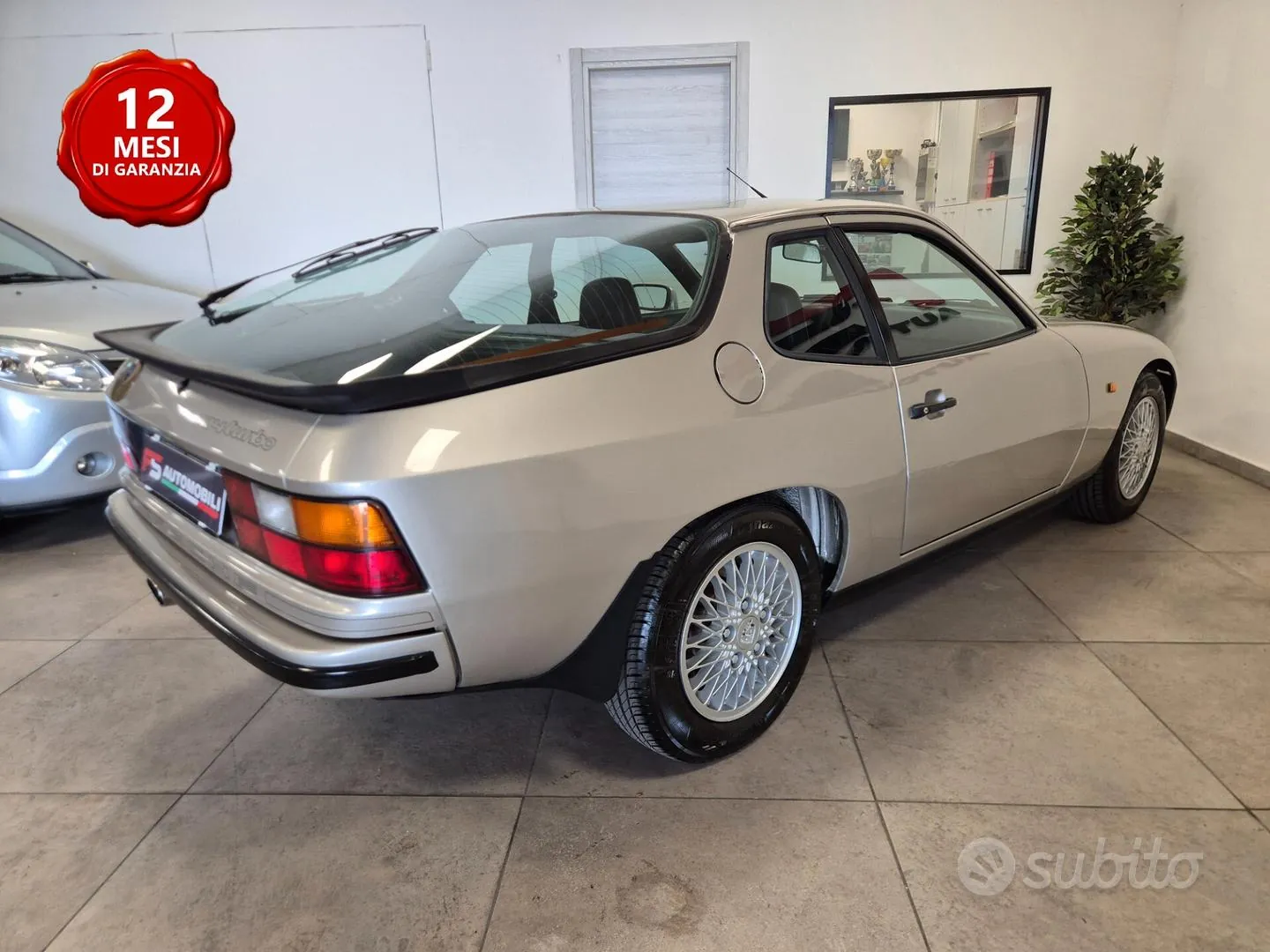Porsche 924 1983 photo 5