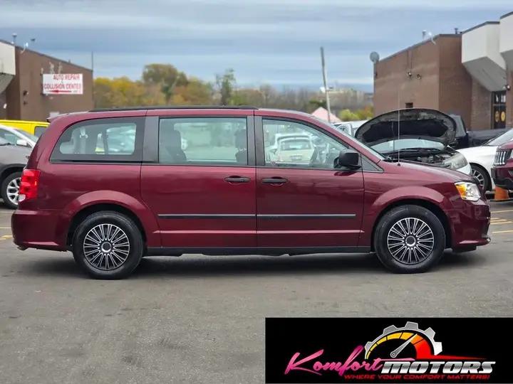 Dodge Grand Caravan 2016 photo 5