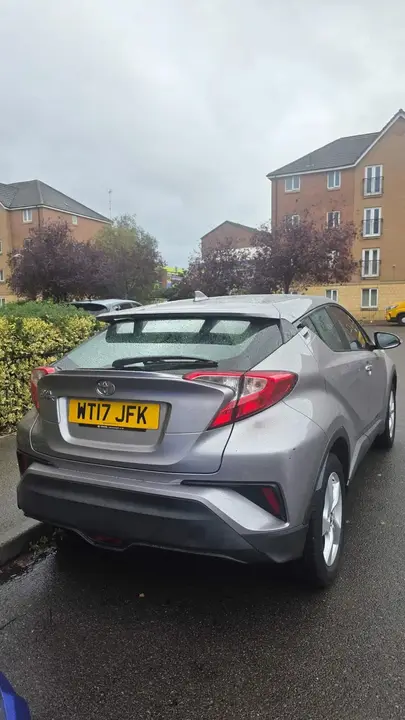 Toyota C-Hr 2017 photo 3