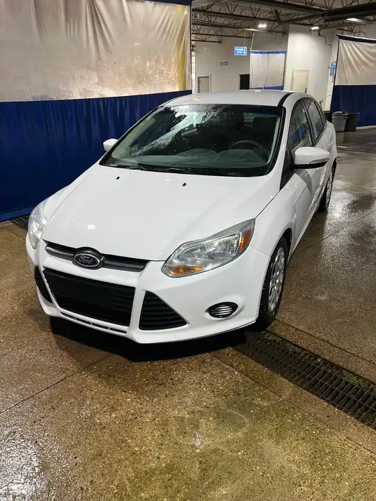 Ford Focus 2014 photo 3