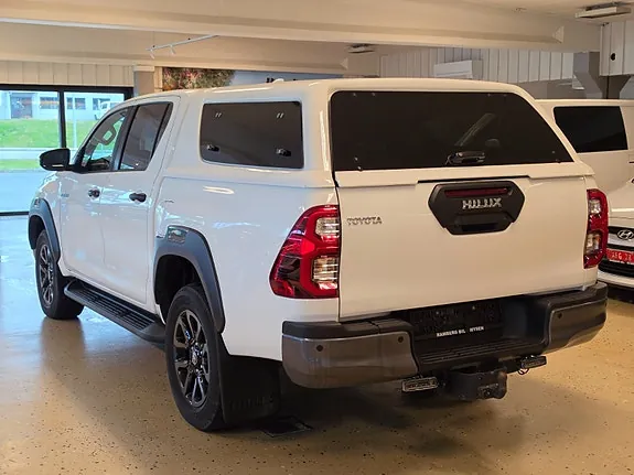 Toyota Hilux 2022 photo 3