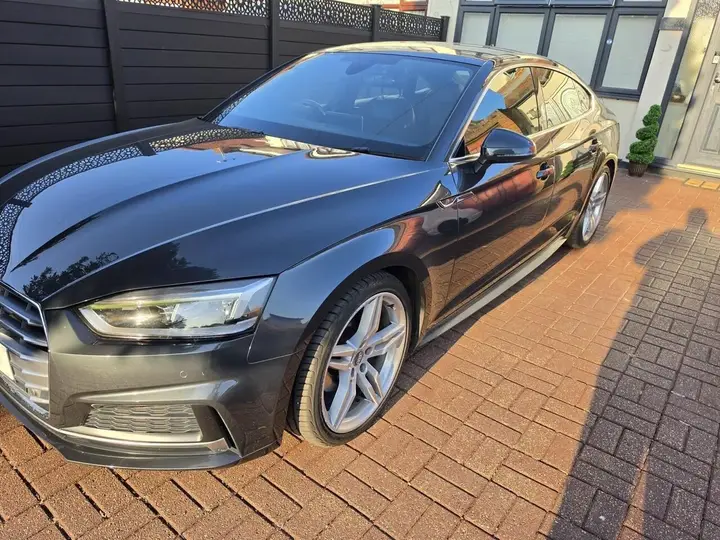 Audi A5 2019 photo 2