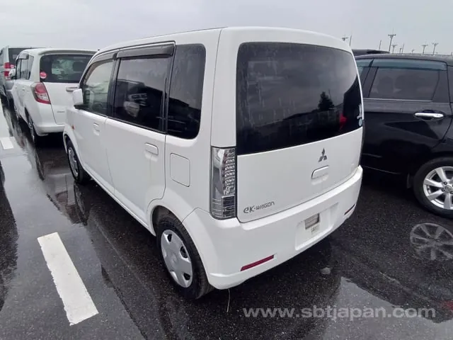 Mitsubishi Ek Wagon 2012 photo 3